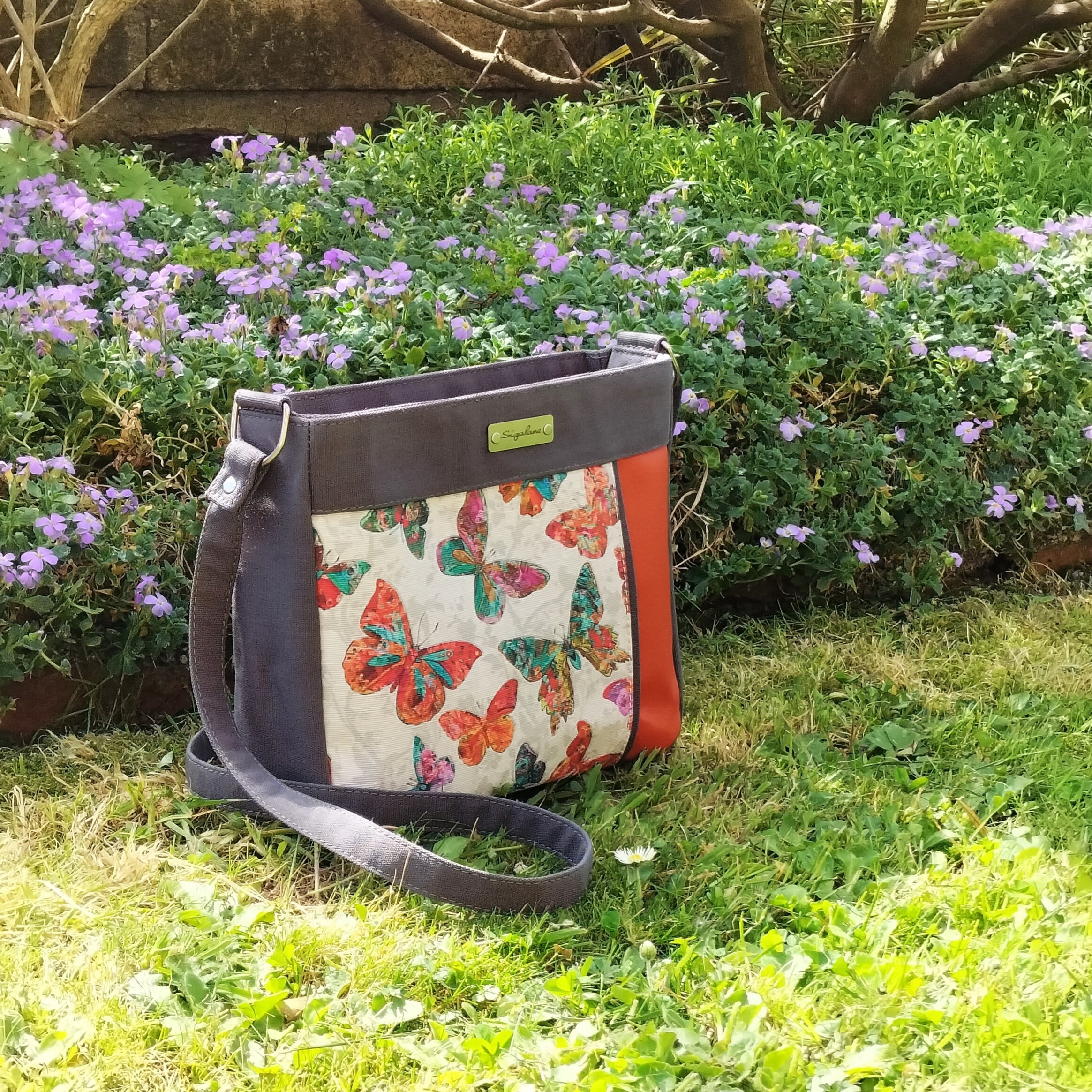 sigalane-sac-Dona-papillons-orange-et-uni-gris